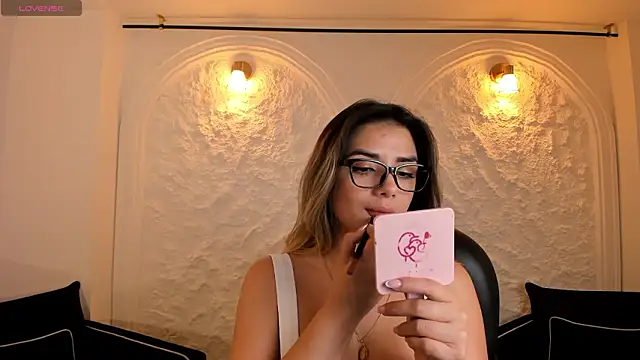 ChloePreston  online show from 1, 2, 2026