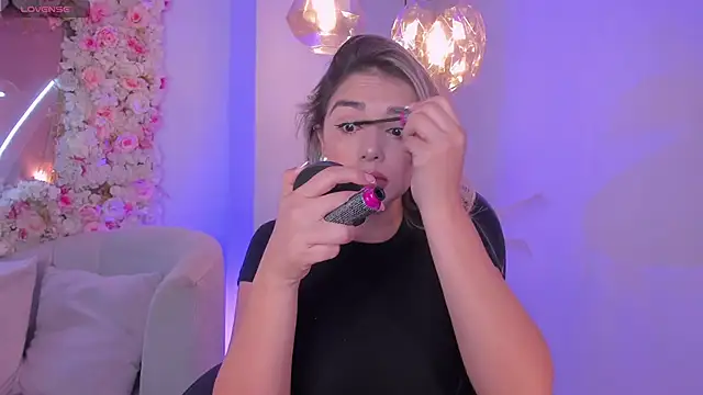 ChloePreston  online show from 27, 4, 2026