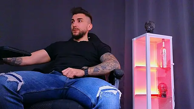 MightyAaron66 online show from 21, 2, 2025