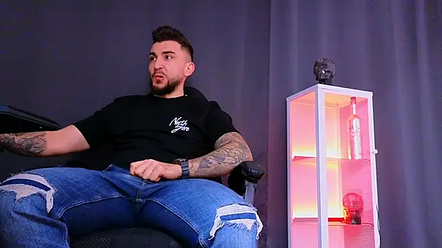 MightyAaron66 online show from 15, 3, 2025