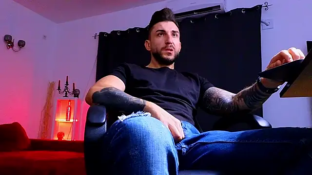 MightyAaron66 online show from 19, 9, 2025