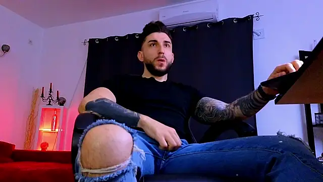 MightyAaron66 online show from 21, 4, 2026