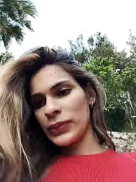 cuteluci  online show from 26, 1, 2025