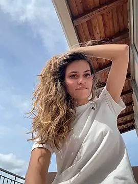 cuteluci  online show from 14, 6, 2026