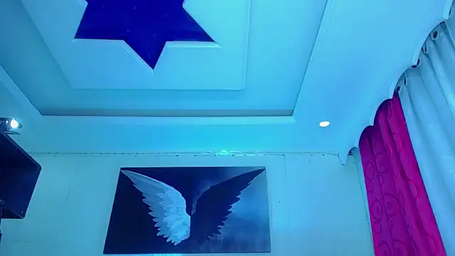 NahomiCamper online show from 16, 10, 2025