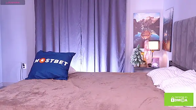 Snapshot of Tella_dream chatting on 15, 12, 2024 Tella dream online show from 15, 12, 2024