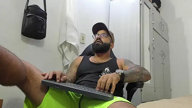 Lyon vach online show from 12, 1, 2025