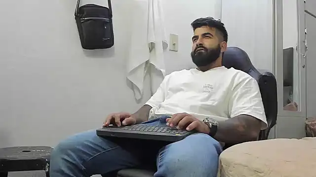 Lyon vach online show from 13, 1, 2025