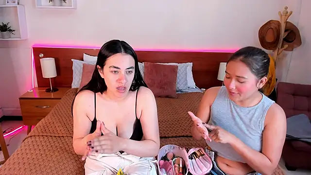 Icysweetcam online show from 11, 10, 2025