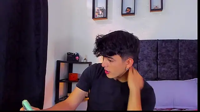 nolan twink1 online show from 16, 10, 2025