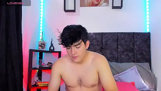 nolan twink1 online show from 23, 4, 2026