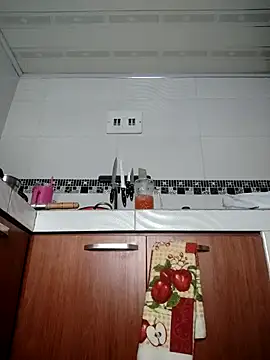 LaurenWelly  online show from 18, 11, 2025