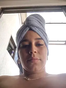 LaurenWelly  online show from 7, 3, 2026