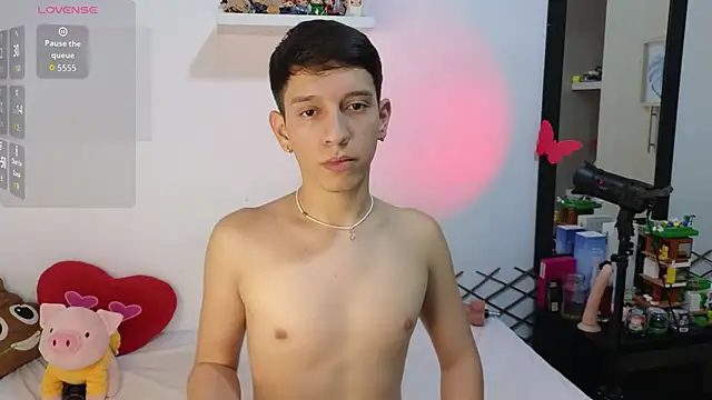 Snapshot of milky__boy_ chatting on 4, 3, 2026 milky boy online show from 4, 3, 2026