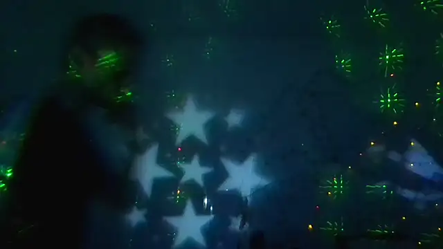 Snapshot of brunoguunot chatting on 23, 12, 2024 brunoguunot online show from 23, 12, 2024