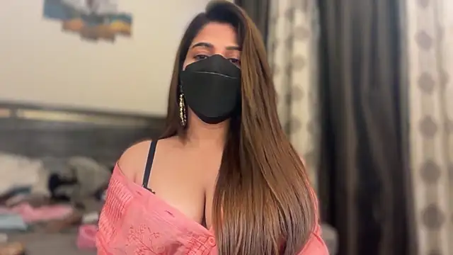 Hotty-Sana online show from 20, 4, 2026