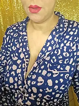 Foxlady2271 online show from 28, 12, 2024