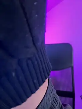 maddy bronw  online show from 24, 1, 2025