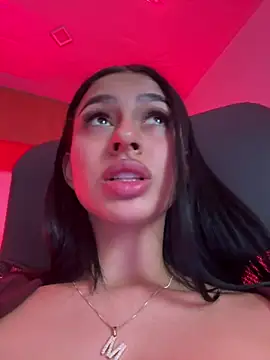 maddy bronw  online show from 1, 2, 2025