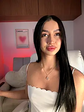 maddy bronw  online show from 21, 9, 2025