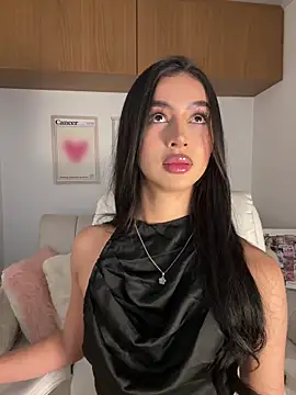maddy bronw  online show from 16, 5, 2026