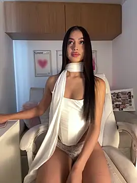 maddy bronw  online show from 17, 6, 2026