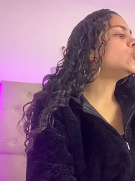 NINA 18 YEARS online show from 8, 3, 2025