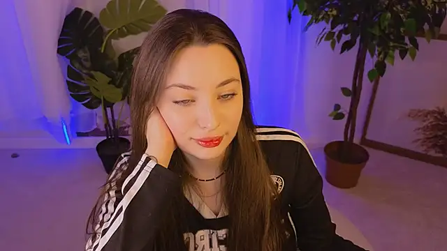 MoonLissa online show from 15, 12, 2024