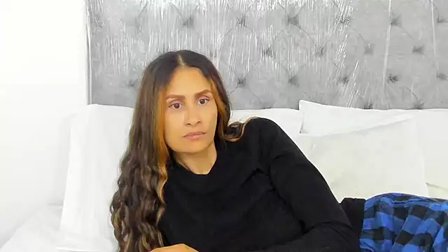 coralcarter1 online show from 22, 1, 2025