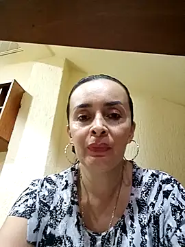 Samantha Sullivan  online show from 19, 9, 2025