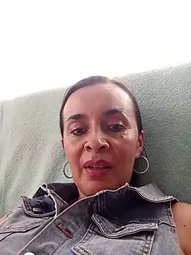 Samantha Sullivan  online show from 28, 7, 2026