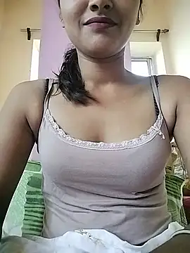 MISSQUEEN48 online show from 10, 7, 2026