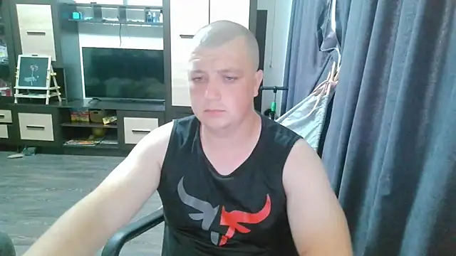 Snapshot of gamblingbum chatting on 8, 6, 2026 gamblingbum online show from 8, 6, 2026