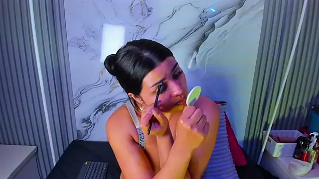 venusowen  online show from 23, 7, 2026