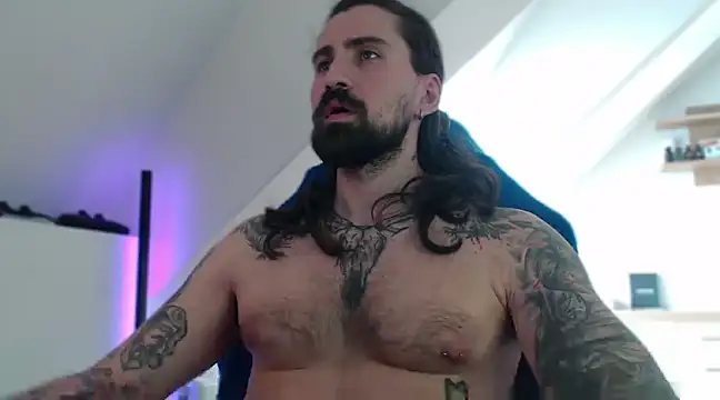 MateoHunk online show from 7, 3, 2025