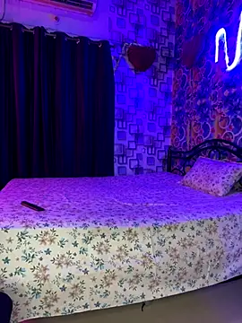 Hot royalbhabhi online show from 27, 10, 2025