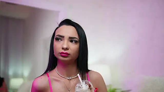 Snapshot of MaraJolie chatting on 9, 2, 2025 MaraJolie online show from 9, 2, 2025