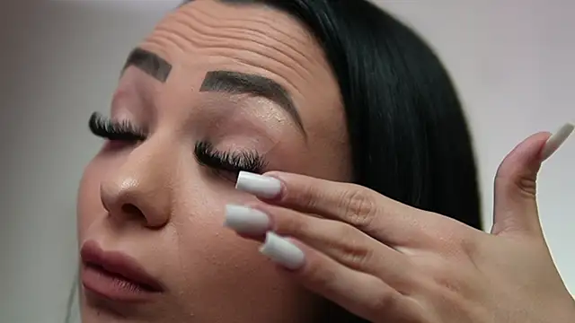 Snapshot of MaraJolie chatting on 17, 2, 2025 MaraJolie online show from 17, 2, 2025