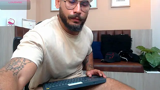 hanz col online show from 8, 3, 2025