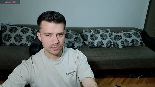 JohnnyStepBro online show from 28, 4, 2026