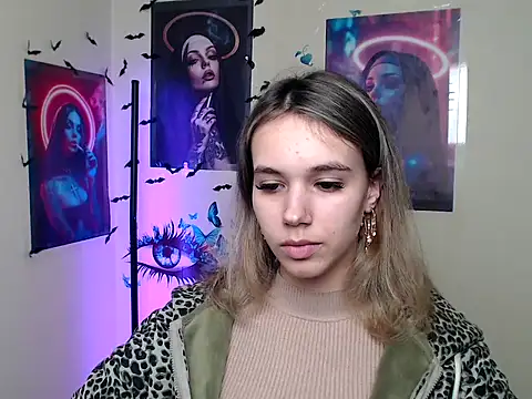  StAcY online show from 8, 10, 2025