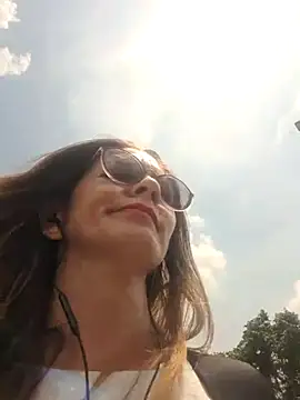 Snapshot of Hanny_24 chatting on 8, 3, 2025 Hanny 24 online show from 8, 3, 2025