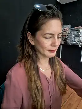 Snapshot of Hanny_24 chatting on 29, 9, 2025 Hanny 24 online show from 29, 9, 2025