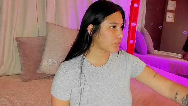 Snapshot of Little_Ivy chatting on 3, 2, 2026 Little Ivy online show from 3, 2, 2026