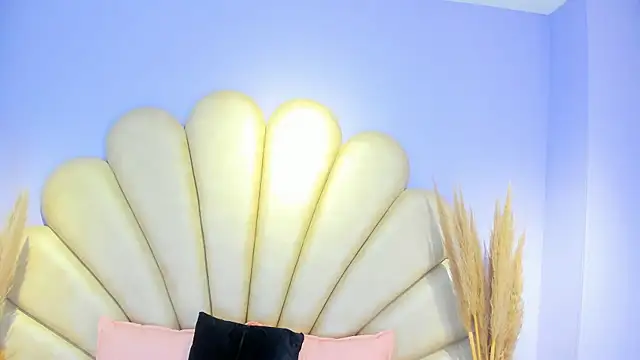 Isis Osman online show from 28, 4, 2026