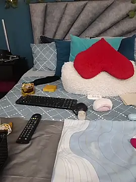 Grey Lorenz11 online show from 12, 3, 2026