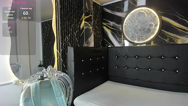 Bruja  Scarlata online show from 11, 10, 2025