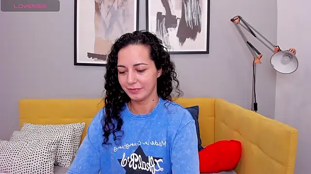 Snapshot of Linda_Insatiable chatting on 23, 3, 2025 Linda Insatiable online show from 23, 3, 2025