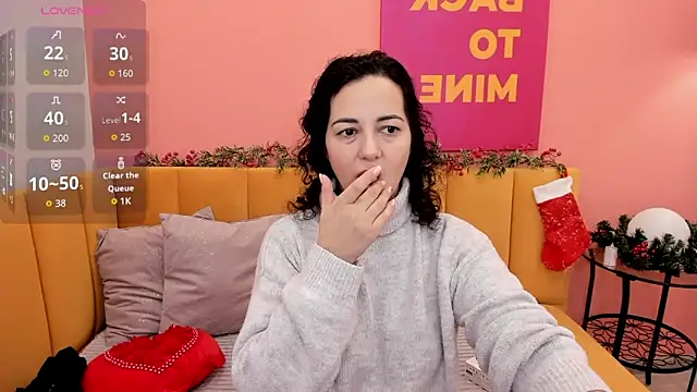 Linda Insatiable online show from 4, 12, 2025