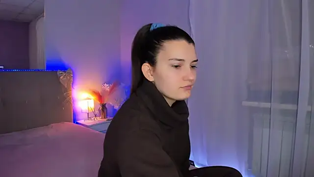 Laura Leee online show from 20, 2, 2026